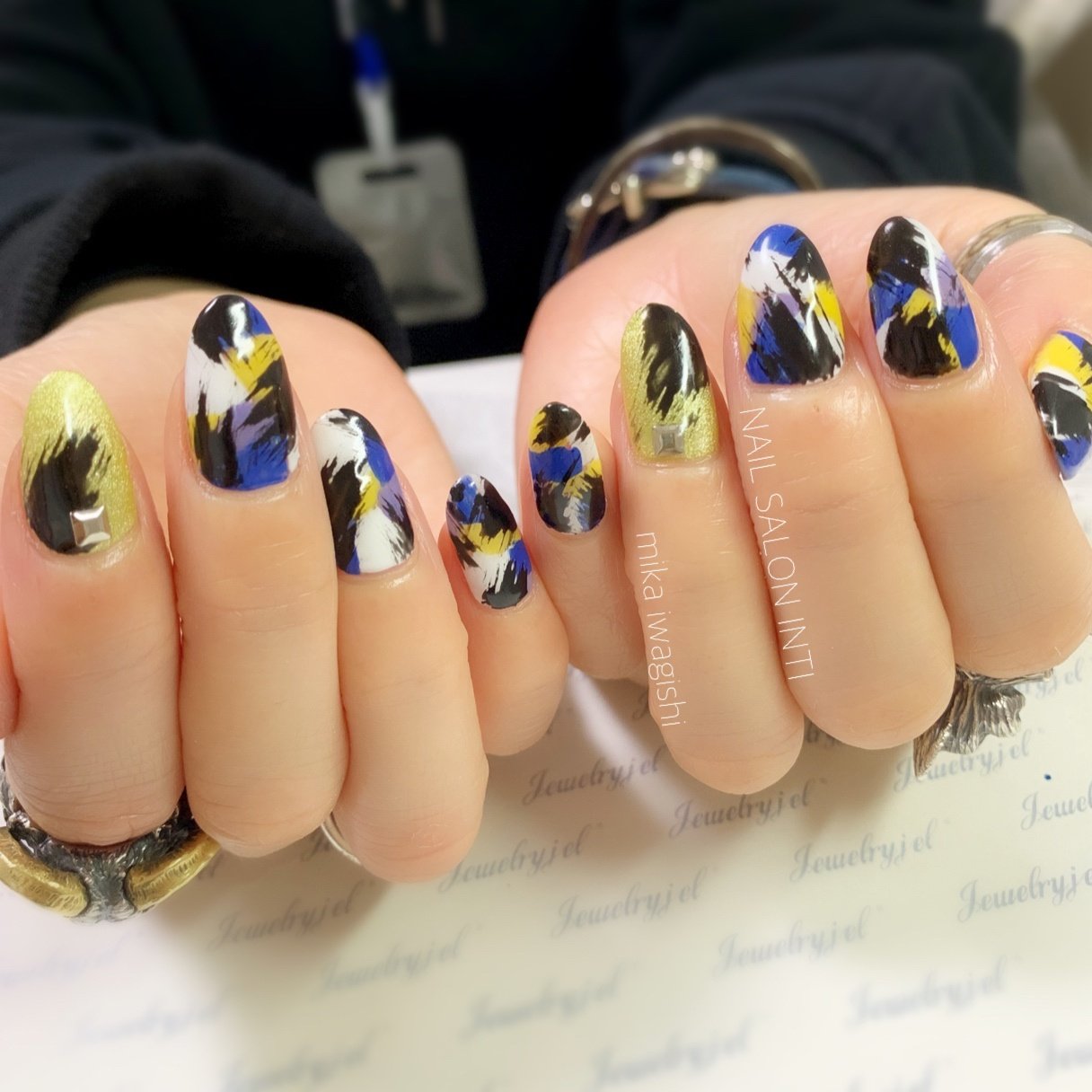 春 夏 オールシーズン ハンド ワンカラー Nailsalon Inti 岩岸美華 のネイルデザイン No ネイルブック