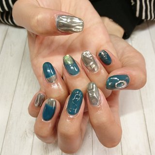 #ニュアンスネイル #くすみカラー
#くすみカラーネイル
#アースカラー
#ミラーネイル
#ワイヤーネイル
#ミラーフレンチネイル
#ユニコーンパウダー
#ラメ
#先端キラキラ
#クラッシュホロネイル
#千曲市ネイルサロン 
#千曲市ネイル 
#長野市ネイル
#上田市ネイル #梅雨 #リゾート #ライブ #女子会 #ハンド #ニット #バイカラー #オーロラ #ミラー #ワイヤー #ミディアム #ネイビー #シルバー #メタリック #ジェルネイル #Aika #ネイルブック