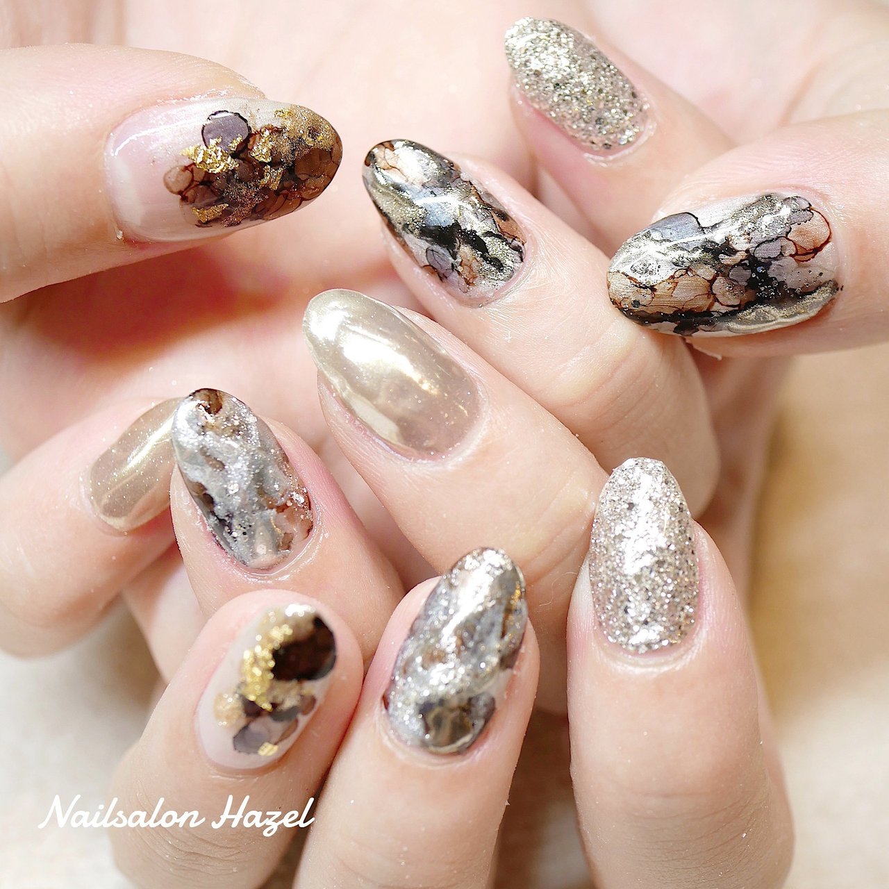 夏 オールシーズン ハンド ニュアンス ミラー Nailsalon Hazelのネイルデザイン No ネイルブック