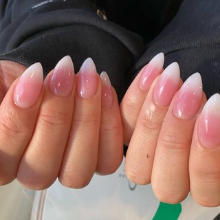 人気順 二色グラデーションのネイルデザイン ネイルブック