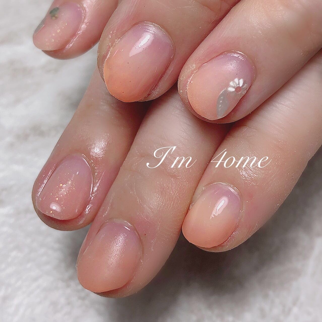 春 夏 オフィス パーティー ハンド Hitomiのネイルデザイン No ネイルブック