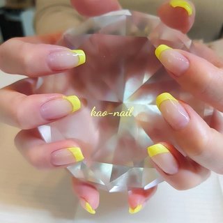 人気順 オールシーズン 蛍光フレンチネイルのネイルデザイン ネイルブック