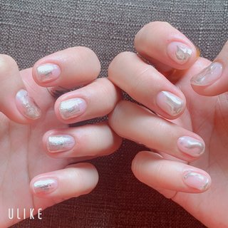 #ニュアンス #ニュアンスネイル #ハンド #夏 #ラメネイル #ジェル #ミラーパウダー #ミラーネイル #ショート #ショートネイル #ショートネイルデザイン #セルフネイル #初心者ネイル #簡単 #ホイル #ホイルネイル #ハンド #シンプル #ニュアンス #ホイル #ミラー #ショート #ホワイト #ゴールド #シルバー #ジェルネイル #セルフネイル #mii0069 #ネイルブック