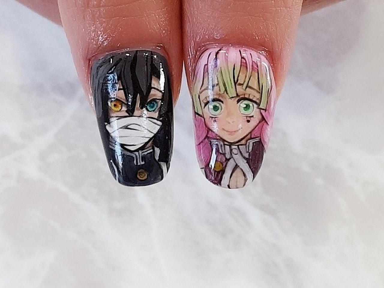 オールシーズン ハロウィン ハンド ビジュー パール Muu Nailのネイルデザイン No ネイルブック