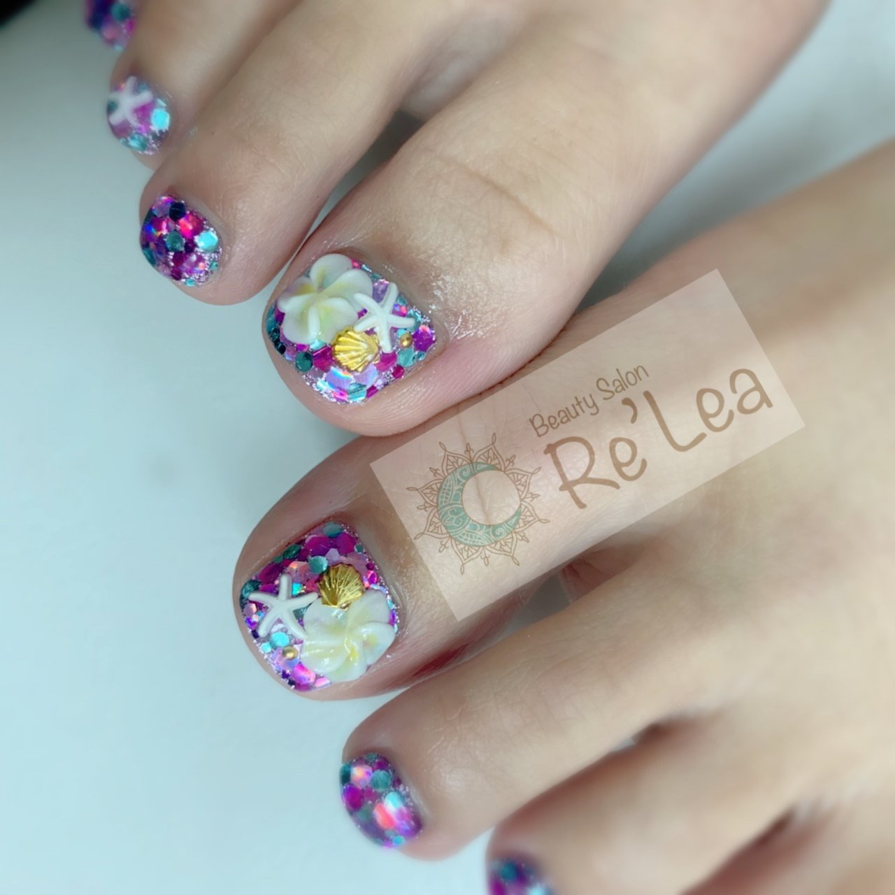 夏 海 リゾート フット ホログラム Re Lea Mikiのネイルデザイン No ネイルブック