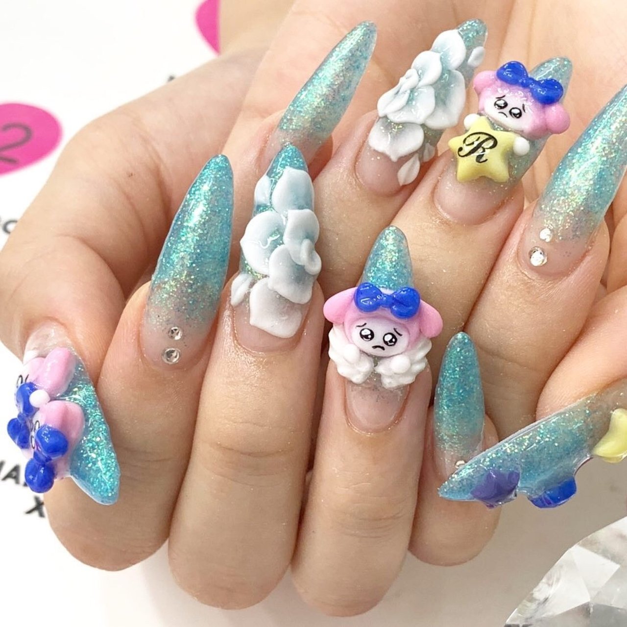 ichigo nailページ Cat eye x silver 🩶 . . . . #ネイルアート #y2knails #ワン