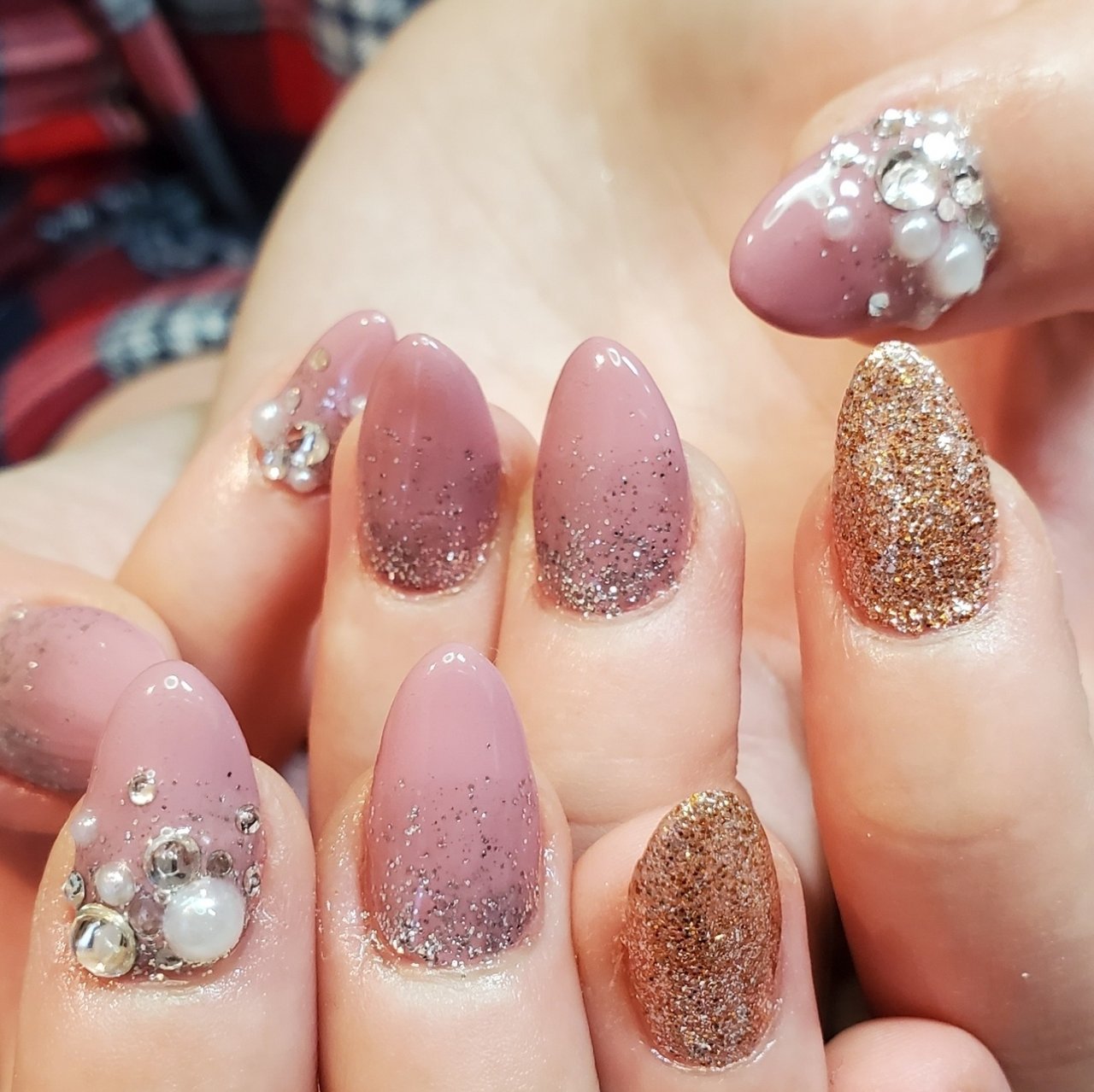 ハンド シンプル ビジュー ラメ ワンカラー ネイリストゆみのネイルデザイン No ネイルブック