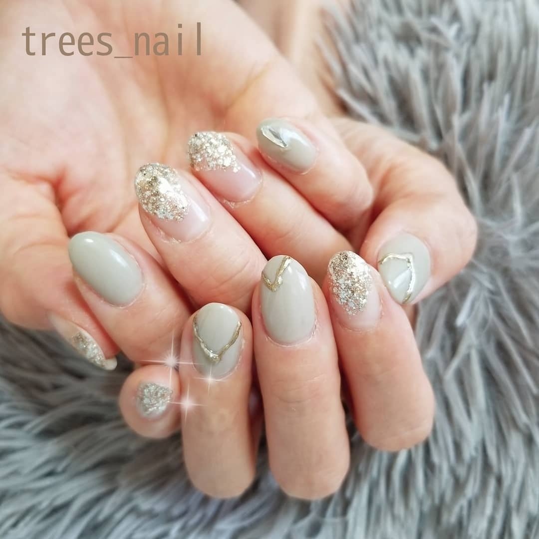 オールシーズン オフィス デート ハンド ホログラム Trees Nailのネイルデザイン No ネイルブック