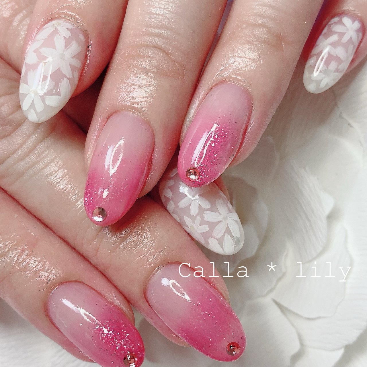 Calla Lily パラジェル フィルインサロンのネイルデザイン No ネイルブック