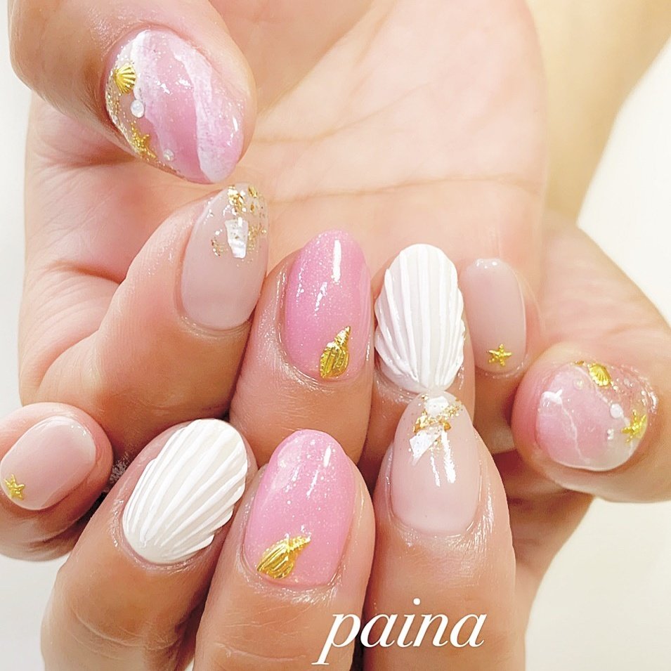 夏 ハンド シェル 人魚の鱗 スターフィッシュ 越谷市 ネイルパイナ Nailpainaのネイルデザイン No ネイルブック