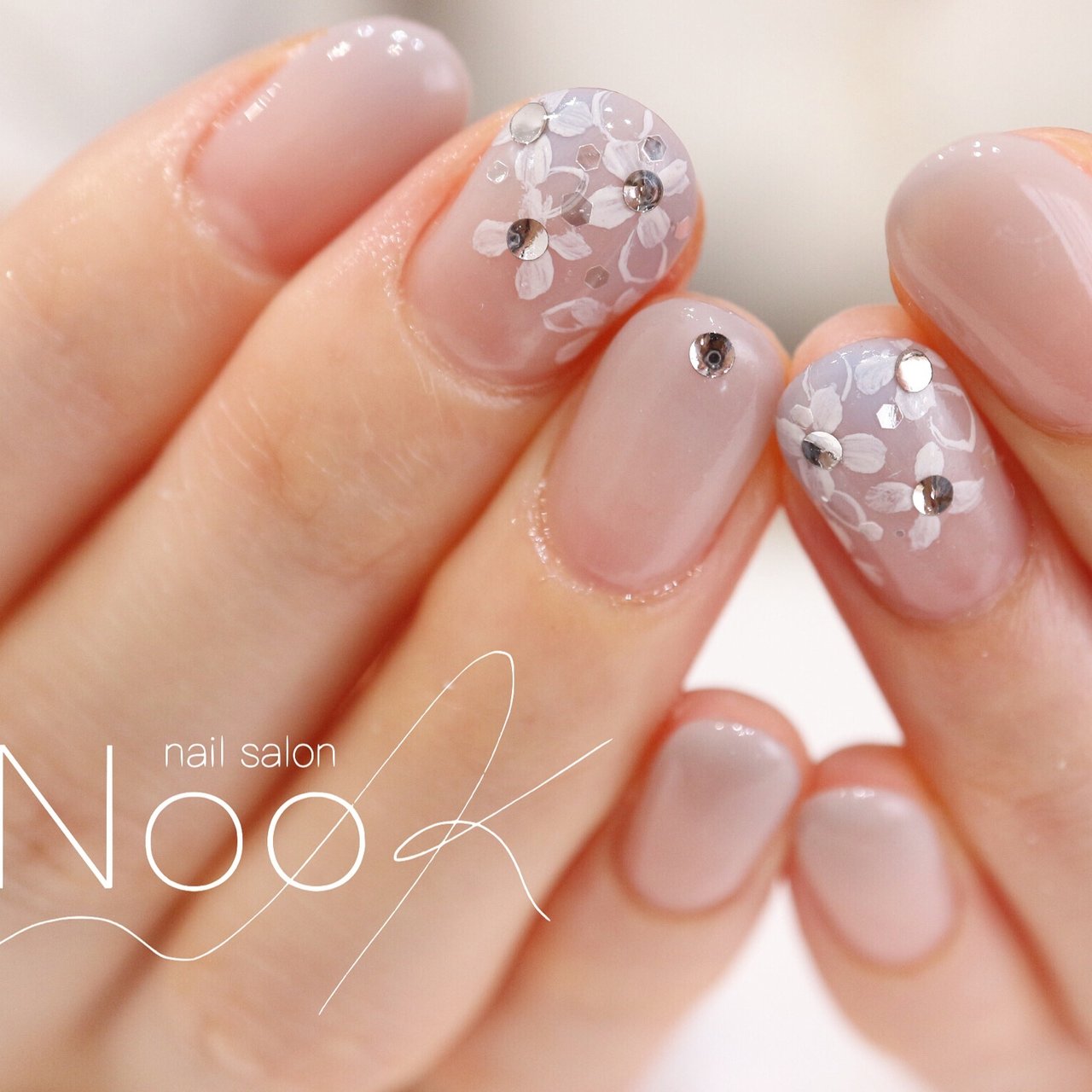 夏 梅雨 オフィス ハンド グラデーション Nailsalon Nookのネイルデザイン No ネイルブック