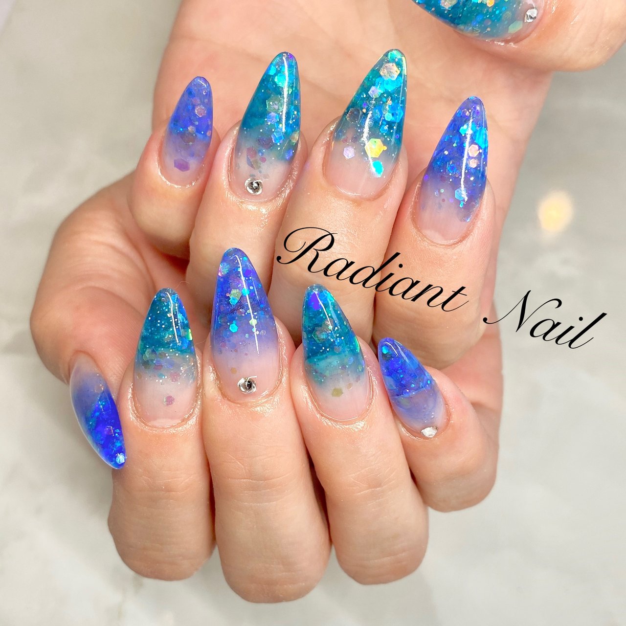 夏 旅行 海 リゾート ハンド Radiant Nailのネイルデザイン No ネイルブック