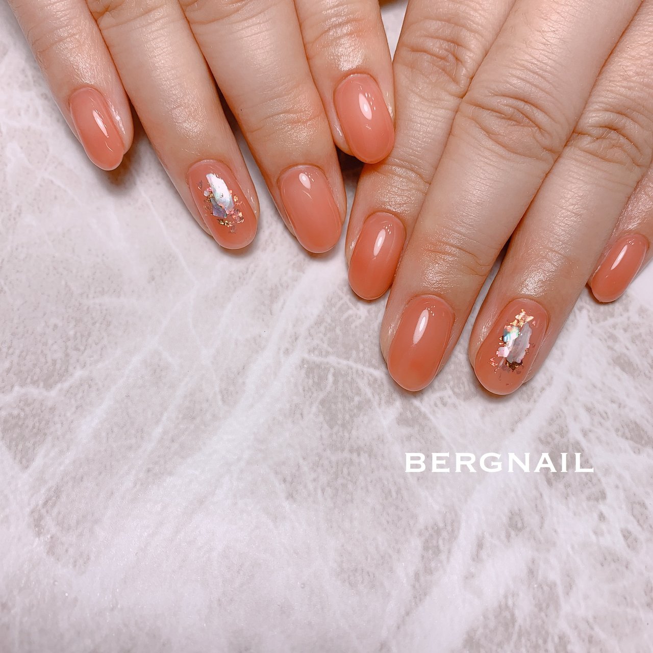 夏 シンプル ワンカラー シェル シースルー Bergnailのネイルデザイン No ネイルブック