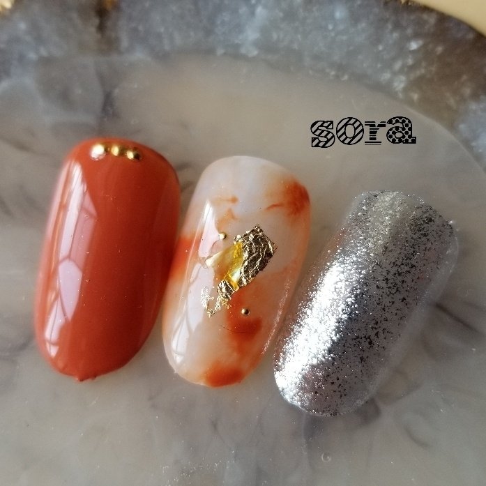 ハンド シェル タイダイ ホワイト ブラウン そらみのネイルデザイン No ネイルブック