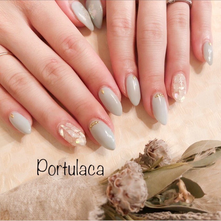 ラメ ワンカラー シェル 水色 グレー Portulacaのネイルデザイン No ネイルブック