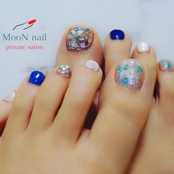 夏 梅雨 海 リゾート フット Moon Nailオーナーネイリストあけみ 吉川市ネイルサロン溶剤オフなし フィルイン 専門店 30代は引き算ネイル で美魔女を目指すのネイルデザイン No ネイルブック