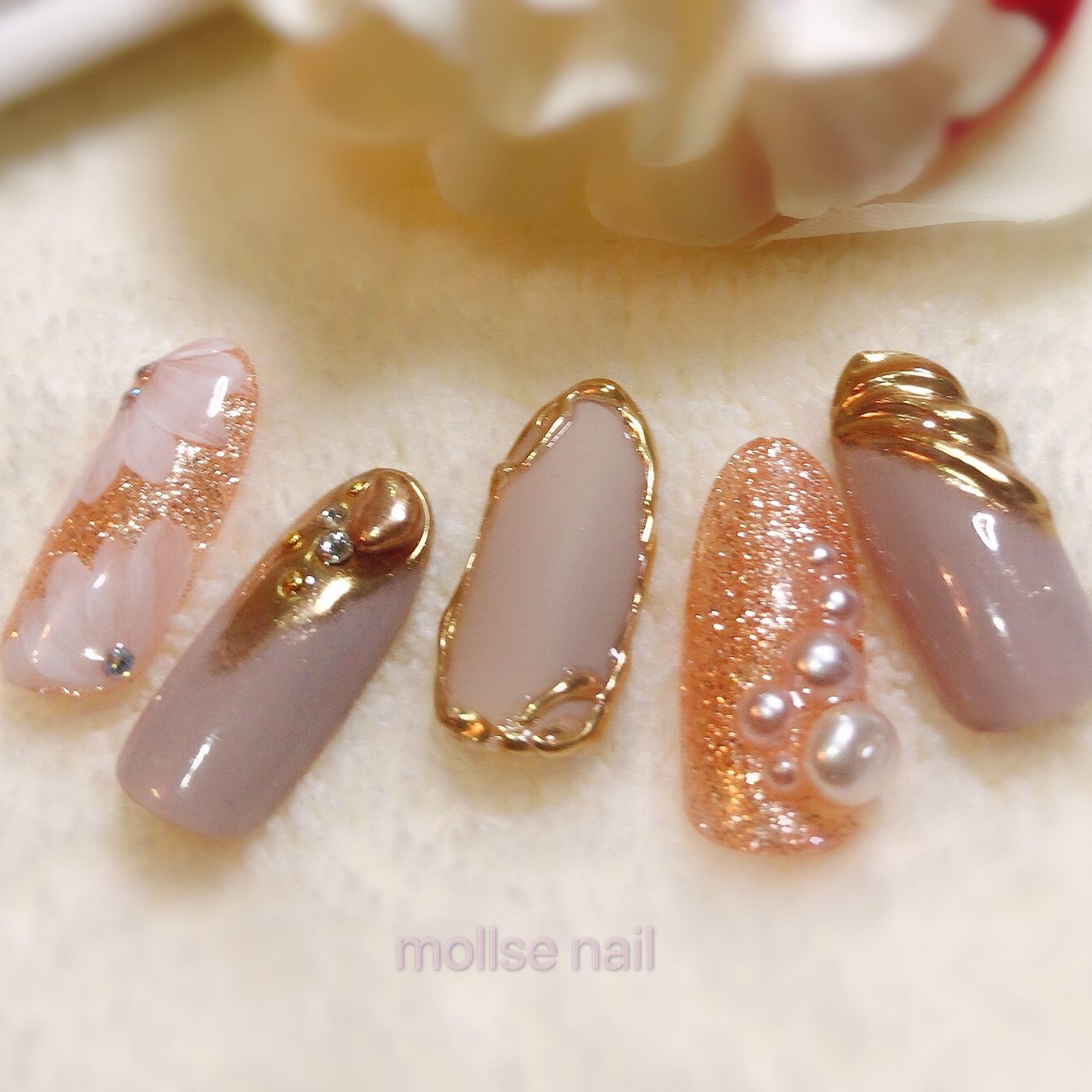 秋 オールシーズン パーティー ハンド ラメ Mollse Nailのネイルデザイン No ネイルブック