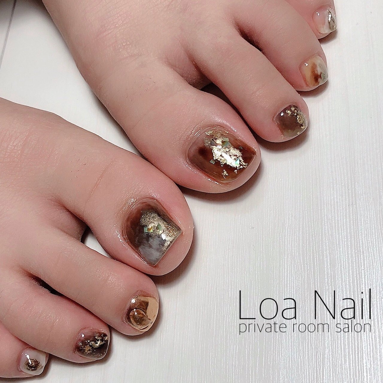 夏 ニュアンス ホワイト ブラウン ブラック Loa Nailのネイルデザイン No ネイルブック