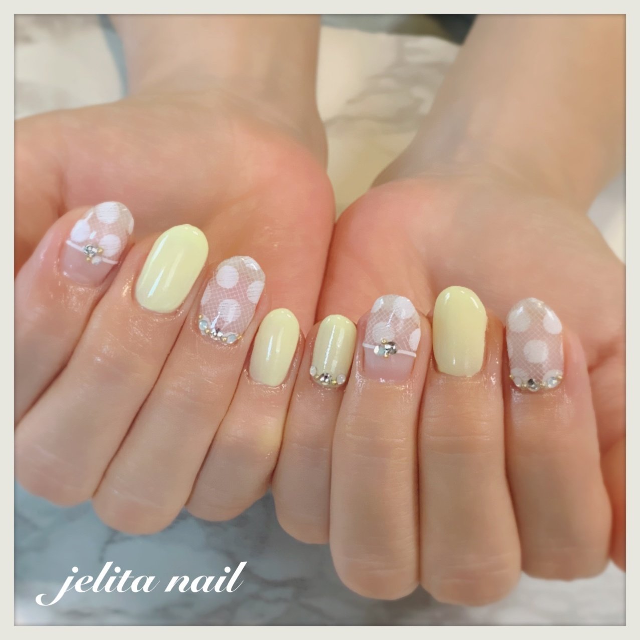 ハンド ドット Jelita Nail 麻生理香子のネイルデザイン No ネイルブック