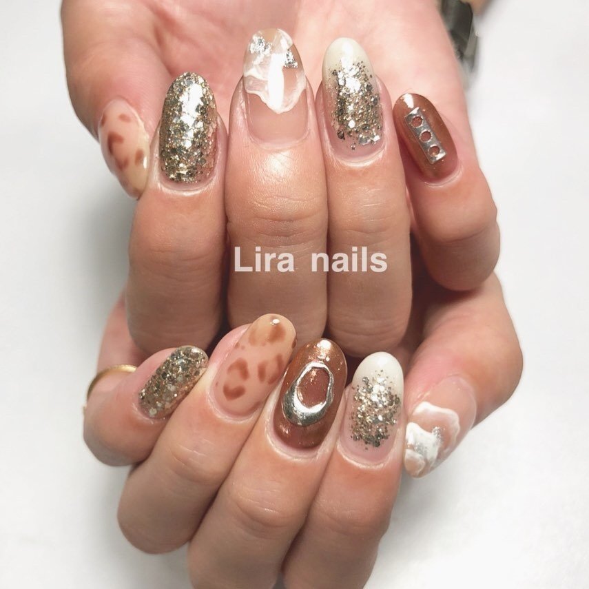 オールシーズン オフィス デート 女子会 アニマル柄 Lira Nailsのネイルデザイン No ネイルブック