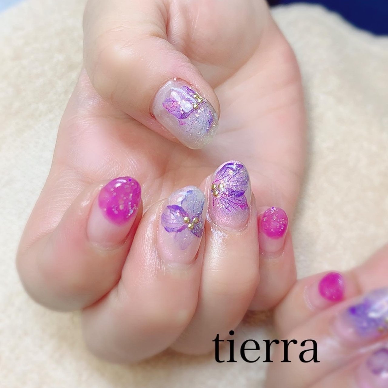 春 夏 梅雨 ハンド ホログラム Tierra Oitaのネイルデザイン No ネイルブック