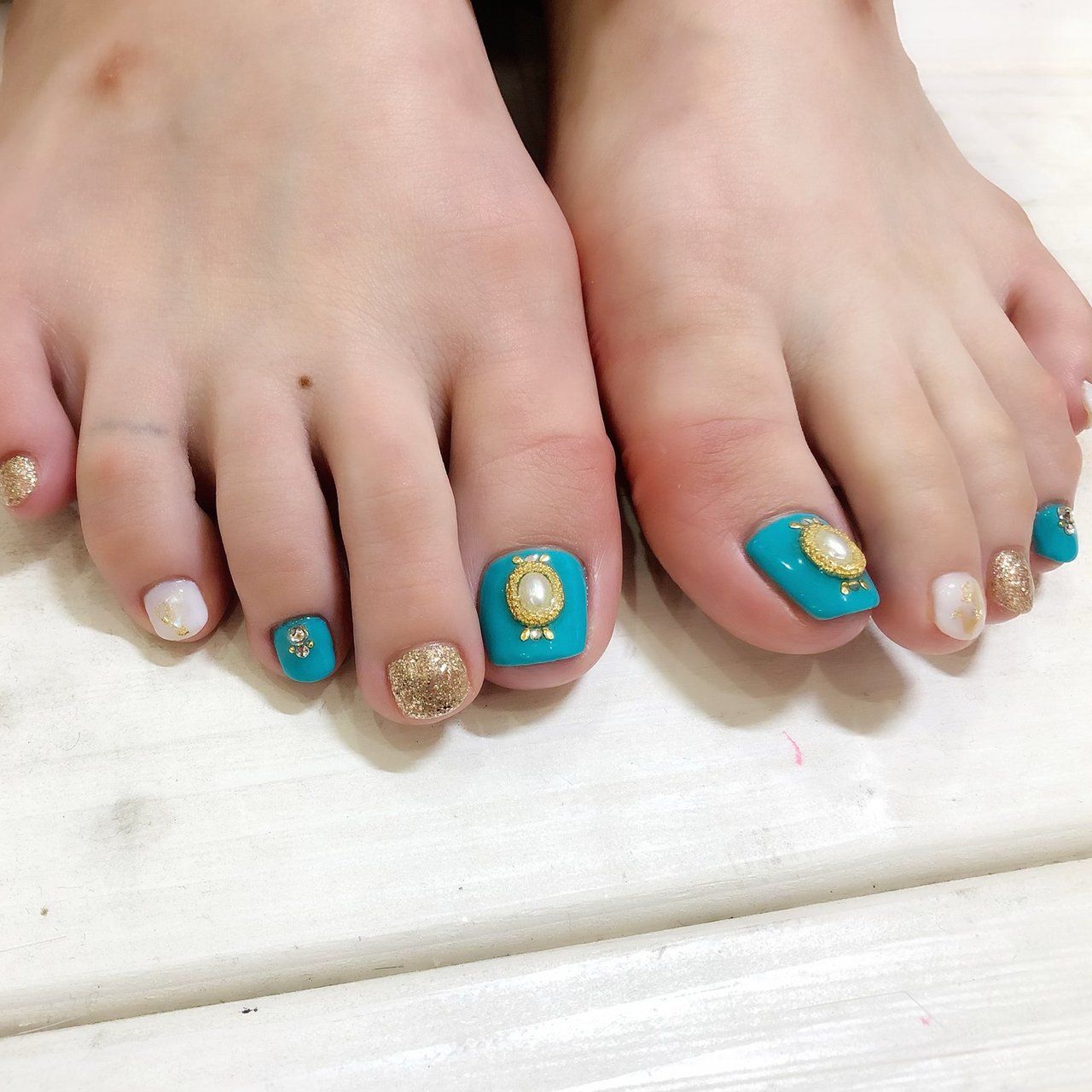 夏 フット グリーン ターコイズ ブルー Bineru Beautyのネイルデザイン No ネイルブック