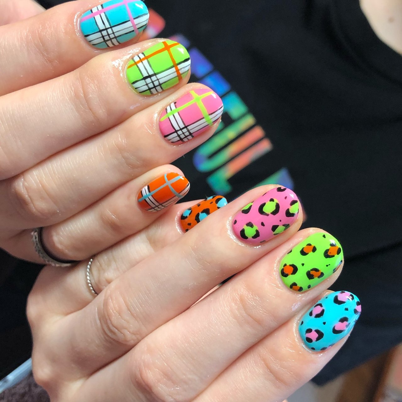 春 夏 ハンド チェック レオパード ゴンちゃんのネイルデザイン No ネイルブック