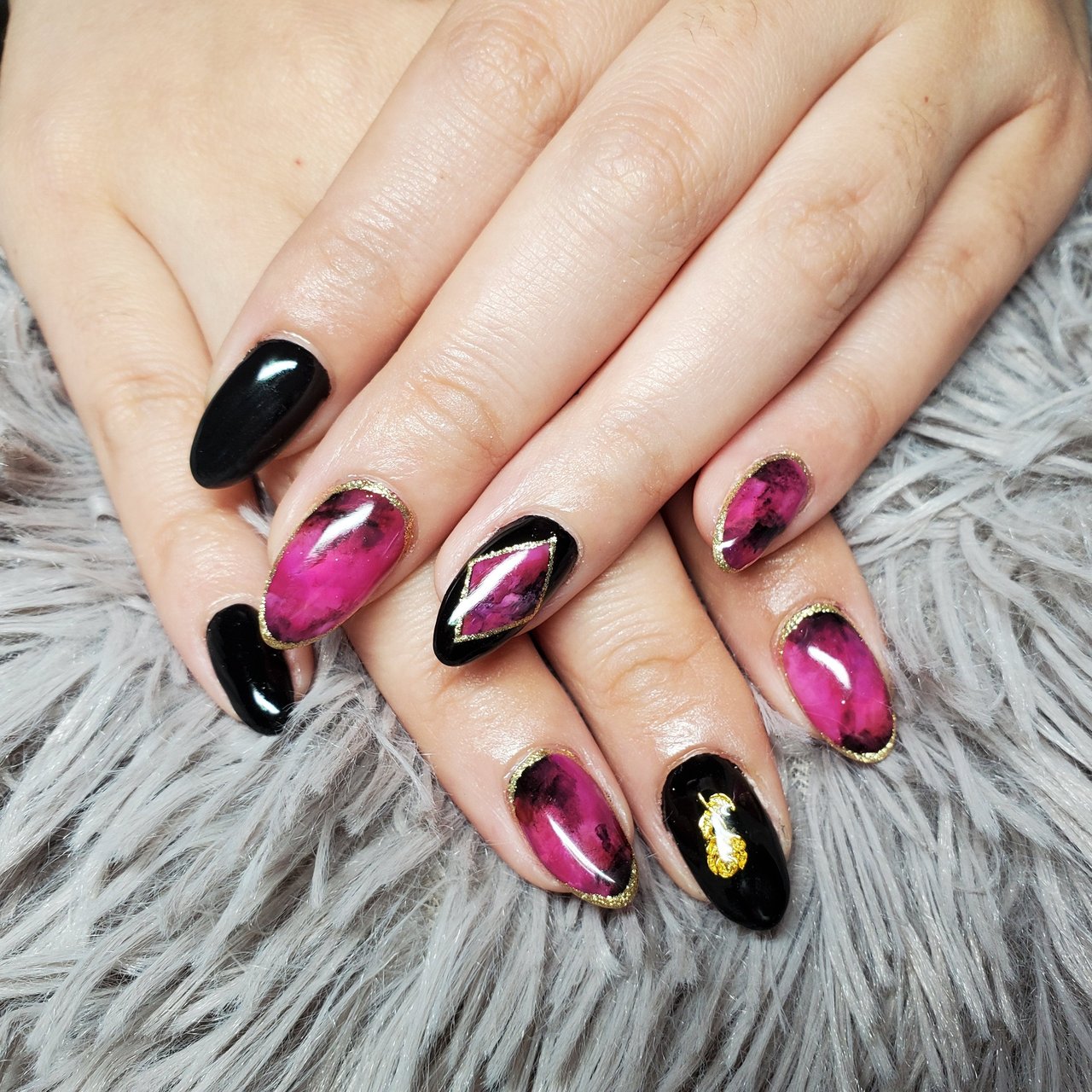 ハンド ワンカラー 痛ネイル キャラクター くりぬき ネイリストゆみのネイルデザイン No ネイルブック