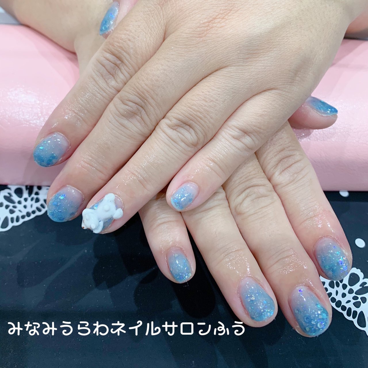 グラデーション ラメ ワンカラー 3d ブルー Nailsalonfuuのネイルデザイン No ネイルブック