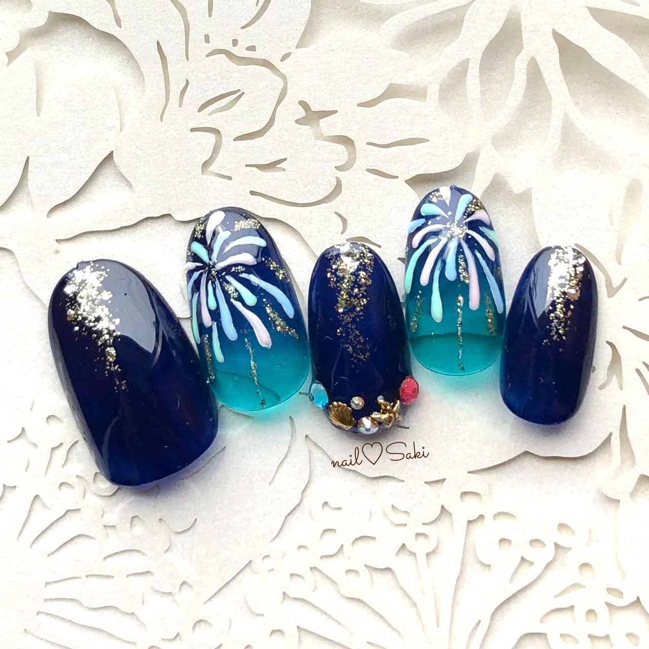 夏 浴衣 ハンド グラデーション ラメ Nail Sakiのネイルデザイン No ネイルブック