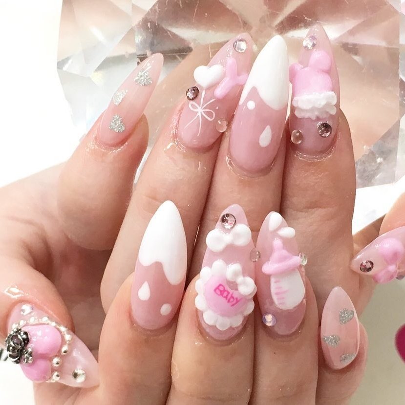 夏 オールシーズン 女子会 ハンド ハート Nailsgogo Shibuya Nailsalonのネイルデザイン No ネイルブック