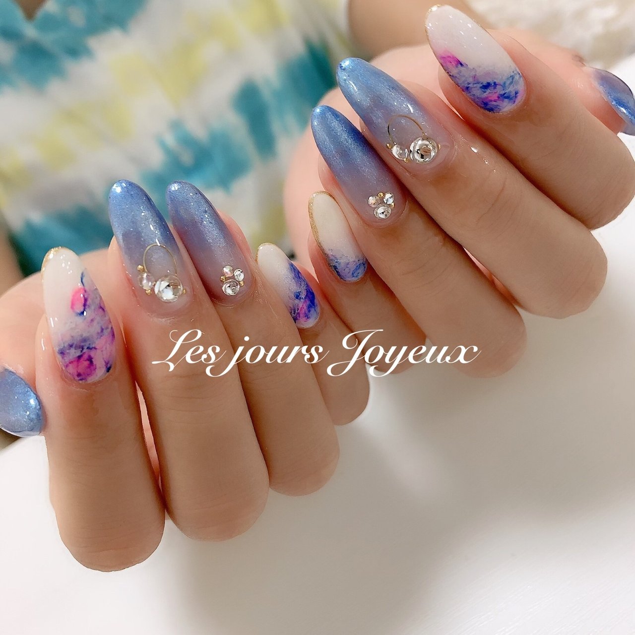 オールシーズン ラメ ワンカラー マーブル ホワイト レ ジュール ジョワイユのネイルデザイン No ネイルブック