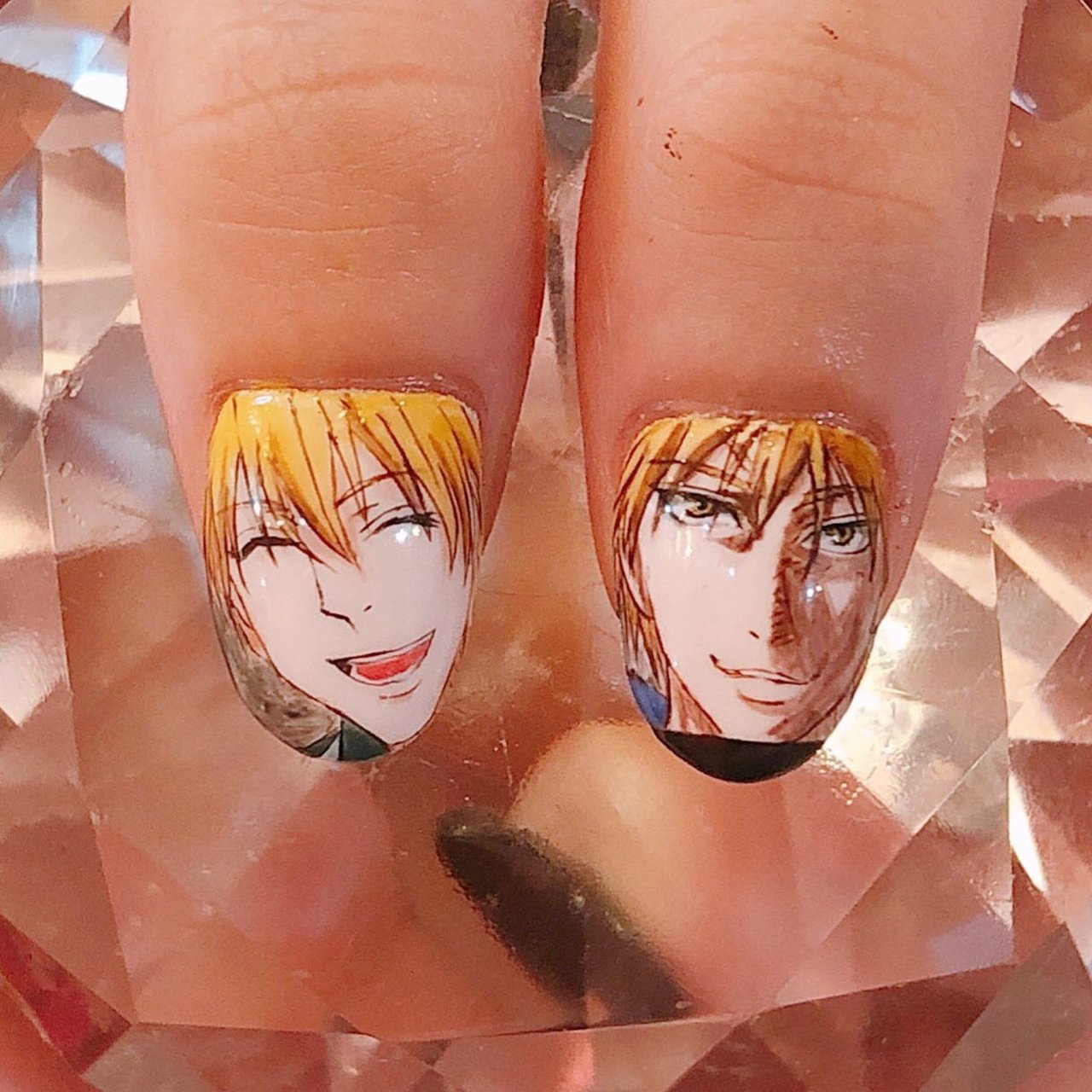 痛ネイル キャラクター Nailsgogo Shibuya Nailsalonのネイルデザイン No ネイルブック