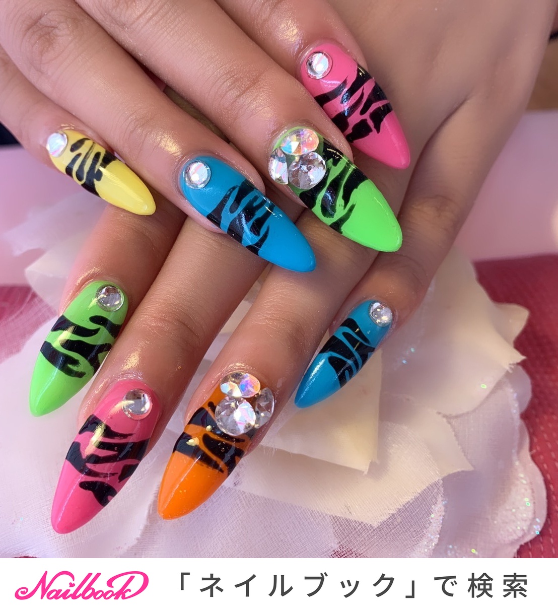 ごまだんごです カラフルネイルチップセット ごまだんごです カラフル