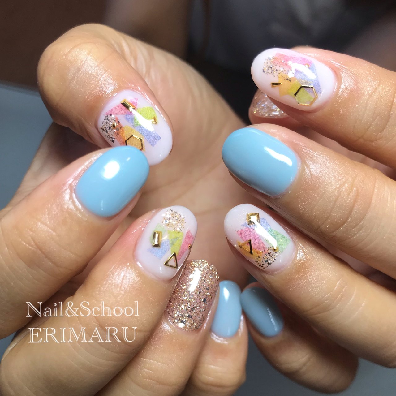 オールシーズン 旅行 女子会 ハンド カラフル Nailsalon School Erimaruのネイルデザイン No ネイル ブック