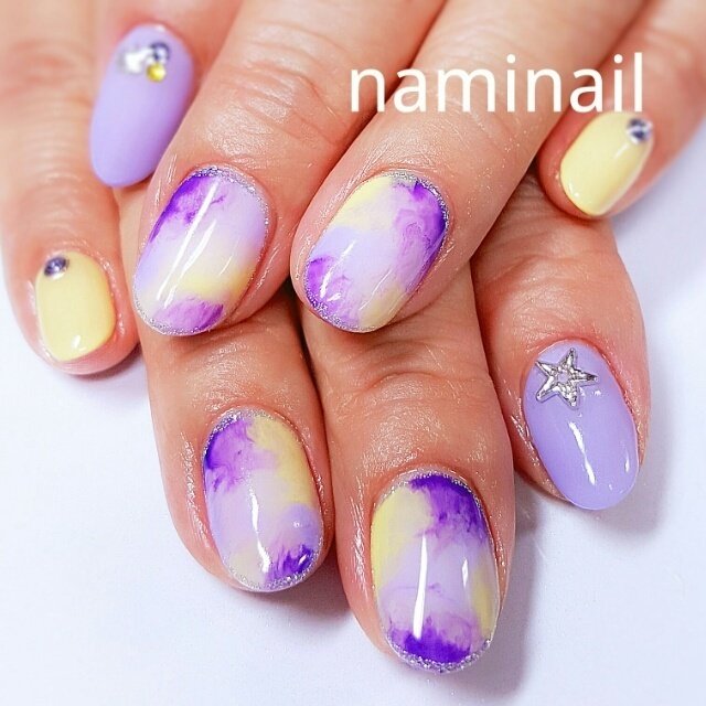 夏 ハンド タイダイ ミディアム パープル Naminailのネイルデザイン No 1075765 ネイルブック