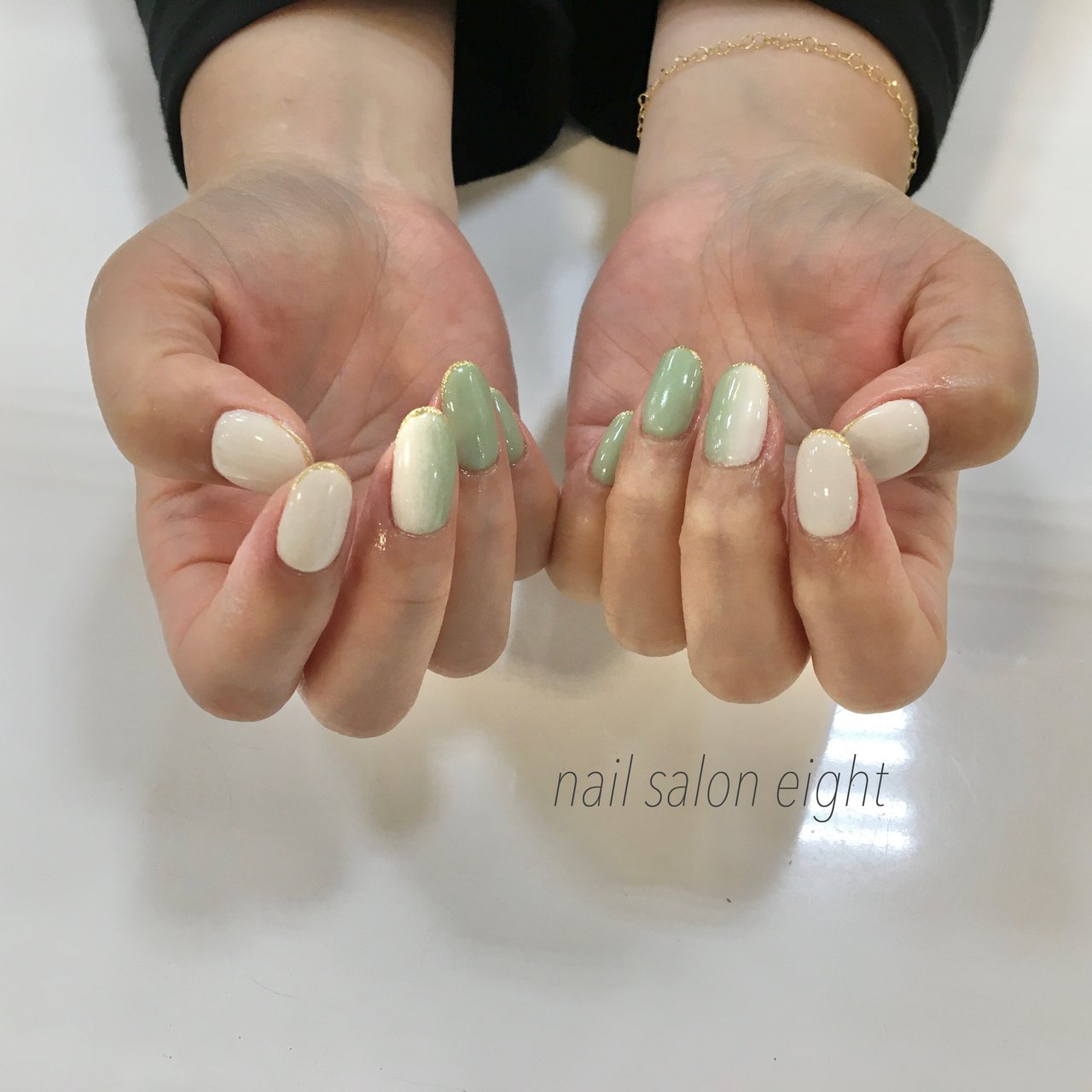 オールシーズン ハンド シンプル グラデーション ラメ Nail Salon Eightのネイルデザイン No ネイルブック