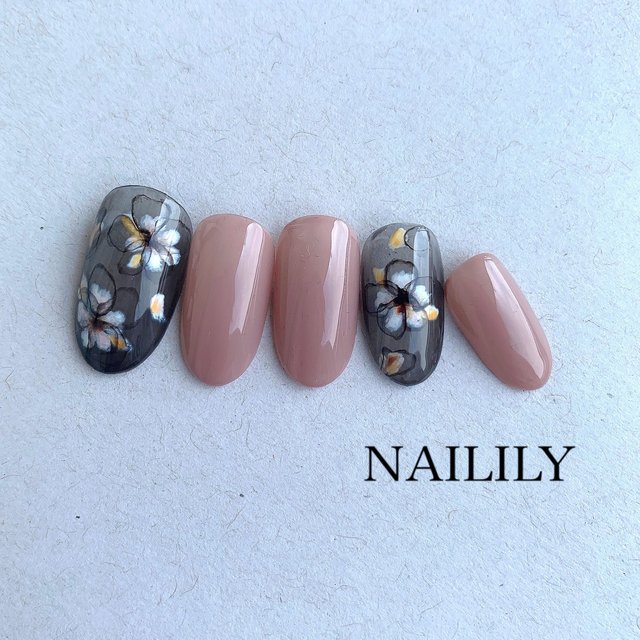 Nailily ネイリリー 伊丹 阪急 のネイルサロン ネイルブック