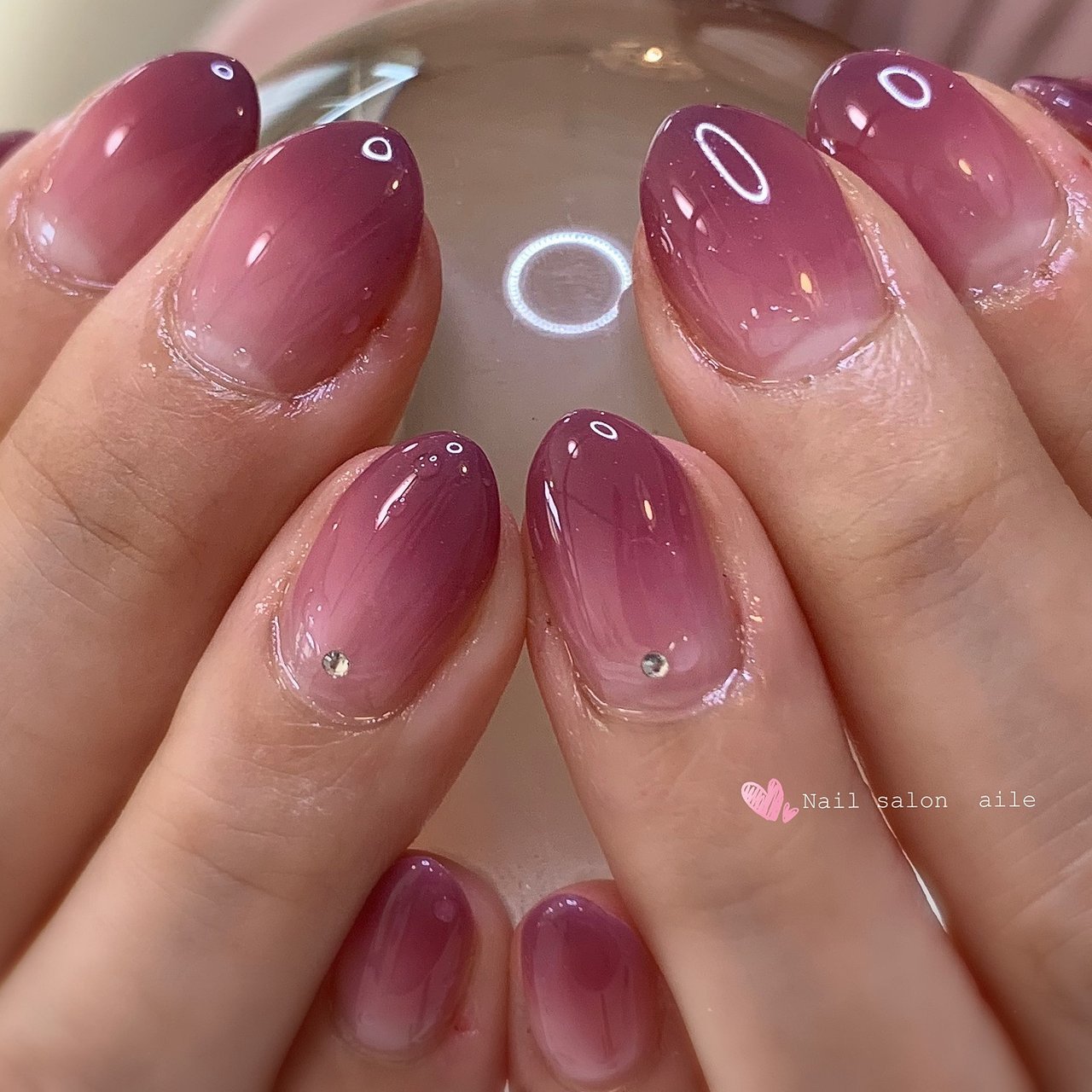 オールシーズン ハンド シンプル グラデーション ミディアム Nail Salon Aileのネイルデザイン No ネイルブック