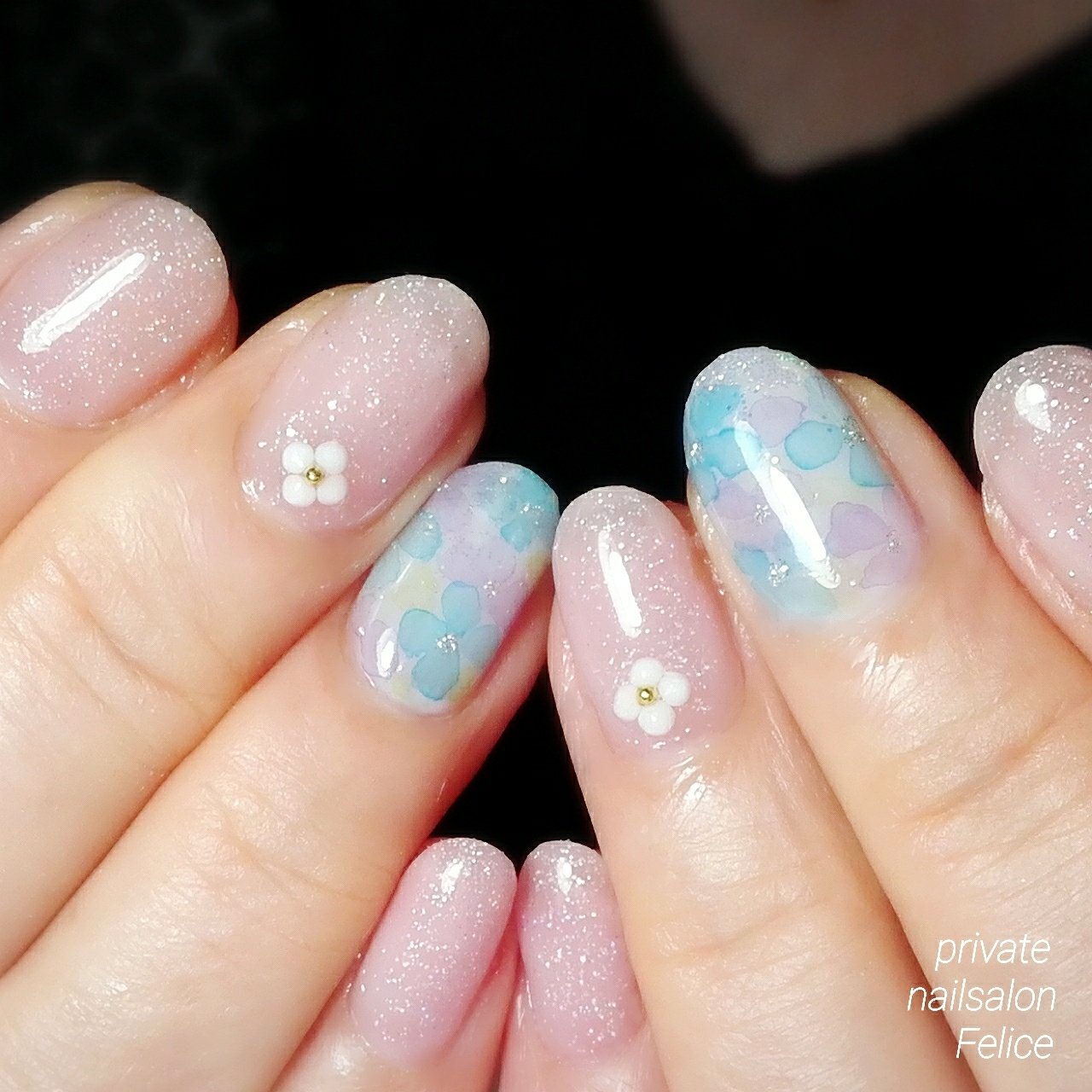 夏 梅雨 浴衣 デート ハンド りえ 熊本光の森ﾌﾟﾗｲﾍﾞｰﾄﾈｲﾙｻﾛﾝ ﾌｪﾘｰﾁｪ のネイルデザイン No 541 ネイルブック