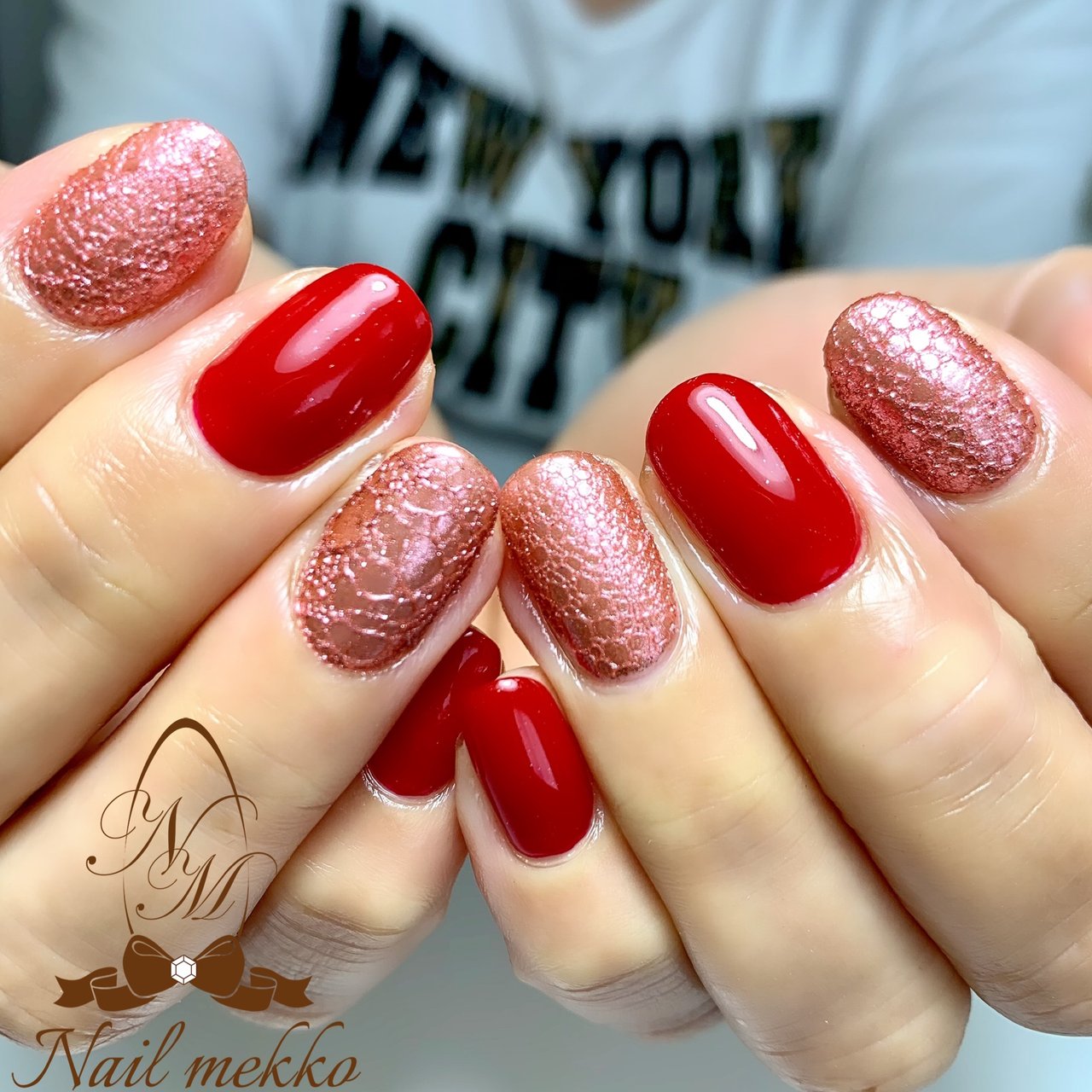 ハンド ワンカラー ミラー ピンク レッド Nail Mekkoのネイルデザイン No 5423985 ネイルブック