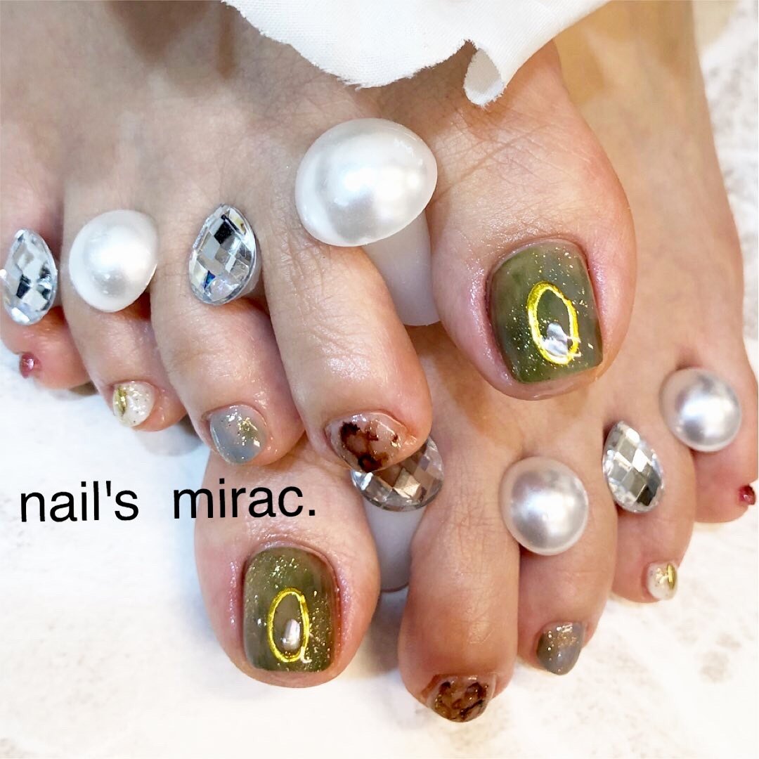 夏 旅行 リゾート 女子会 フット Nail Smirac 林 智子のネイルデザイン No ネイルブック