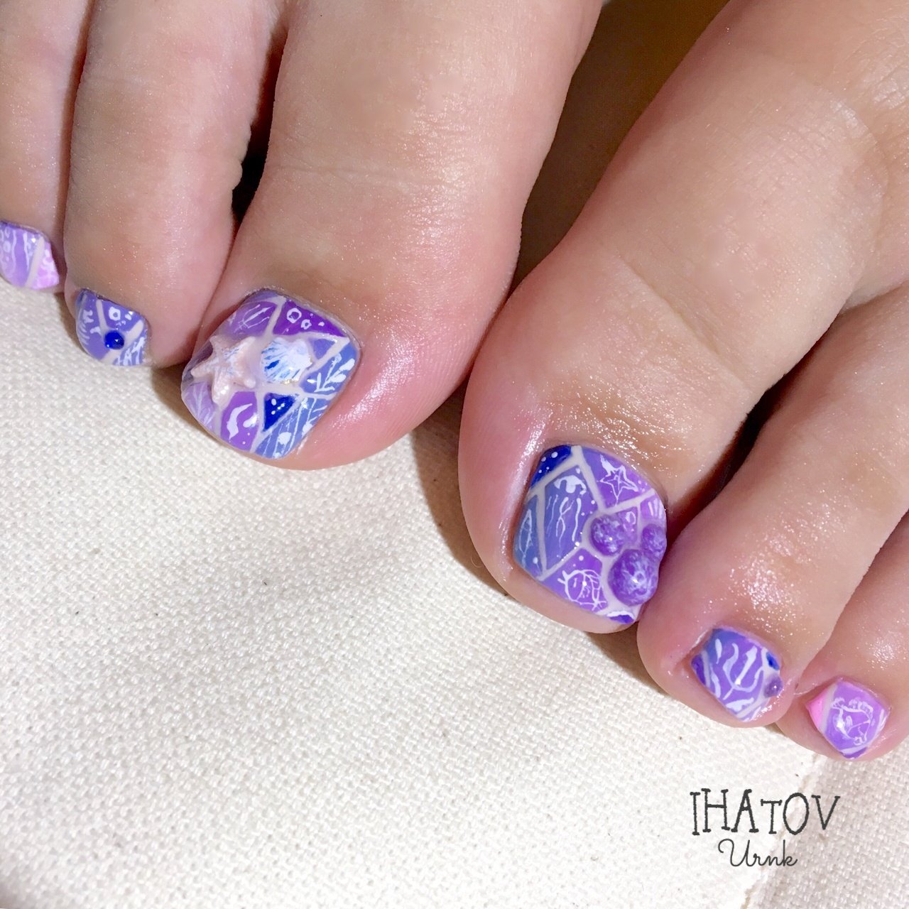 夏 旅行 海 リゾート フット Ihatov Nailarts のネイルデザイン No ネイルブック