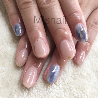 梅雨らしいブルー系のモヤモヤ…♩ #福生西口
#自宅ネイルサロン
#徒歩2分
#msnail
#浜口
#ネイルブック掲載
#M'snail
#ネイルデザイン
#夏
#梅雨
#ニュアンス
#モヤモヤ
#フィルム
#画像参考 #夏 #梅雨 #七夕 #女子会 #ハンド #シェル #タイダイ #ニュアンス #オーロラ #ショート #ベージュ #ネイビー #シルバー #ジェルネイル #お客様 #M's nail #ネイルブック