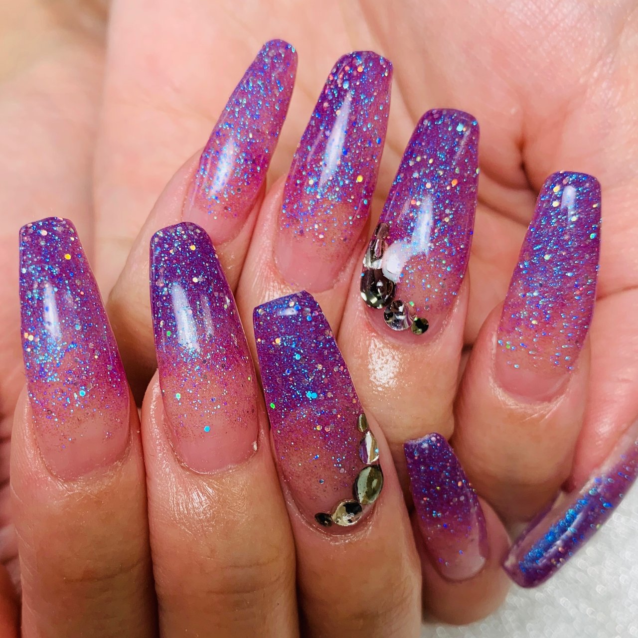 オールシーズン オフィス ハンド グラデーション ラメ Aznailのネイルデザイン No ネイルブック