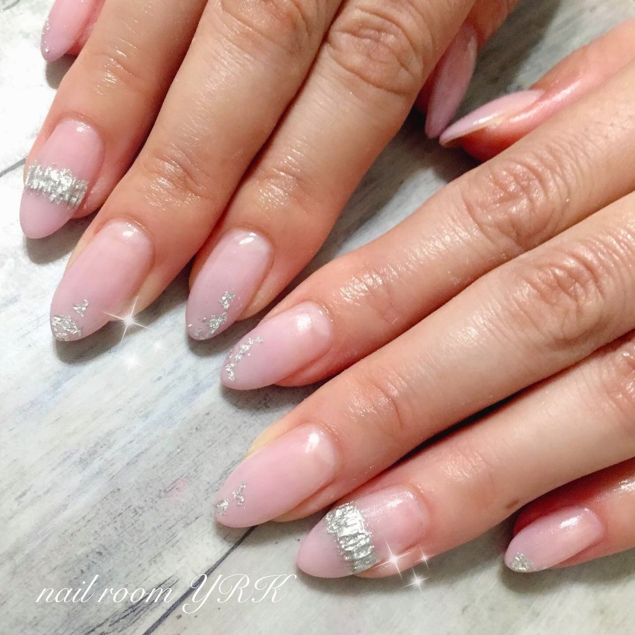 オールシーズン ハンド グラデーション ミラー パープル Nail Room Yrkのネイルデザイン No ネイルブック