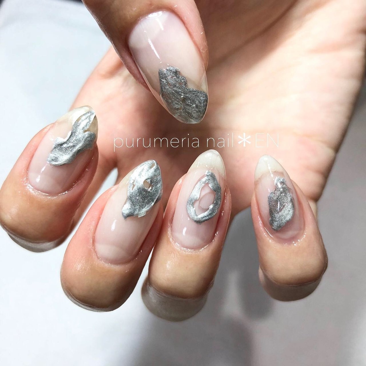 ハンド 3d ニュアンス シルバー メタリック Purumeria Nail Enのネイルデザイン No ネイルブック