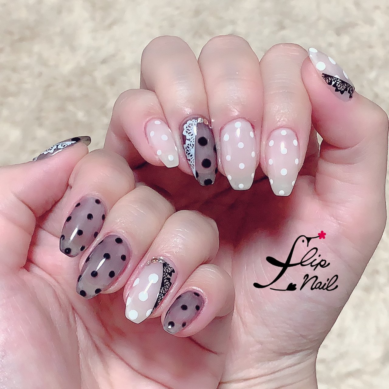 ハンド シースルー ドット レース ミディアム Flipnail Ikumiのネイルデザイン No ネイルブック