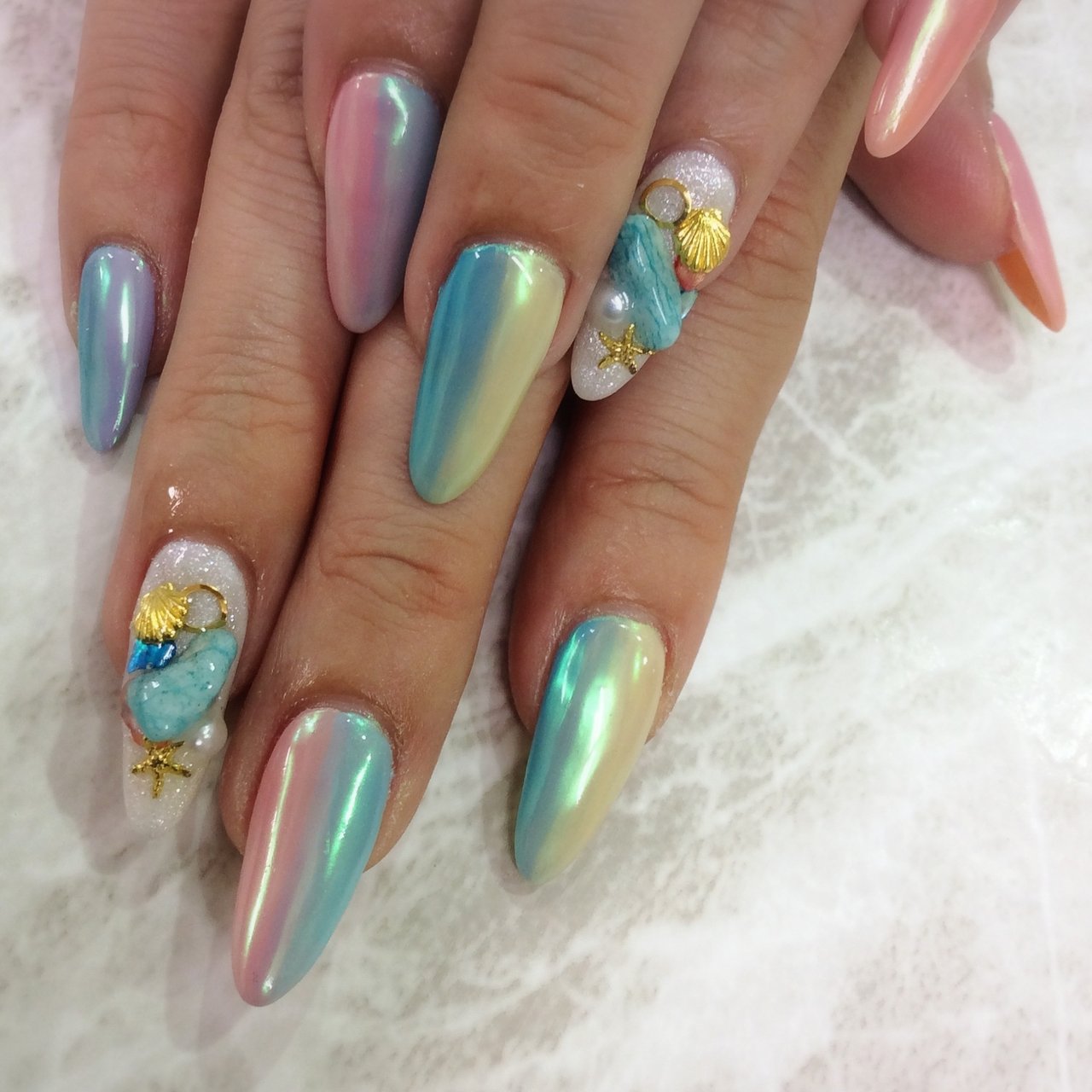 夏 ハンド グラデーション ロング ピンク Nailsalon Daisyのネイルデザイン No ネイルブック