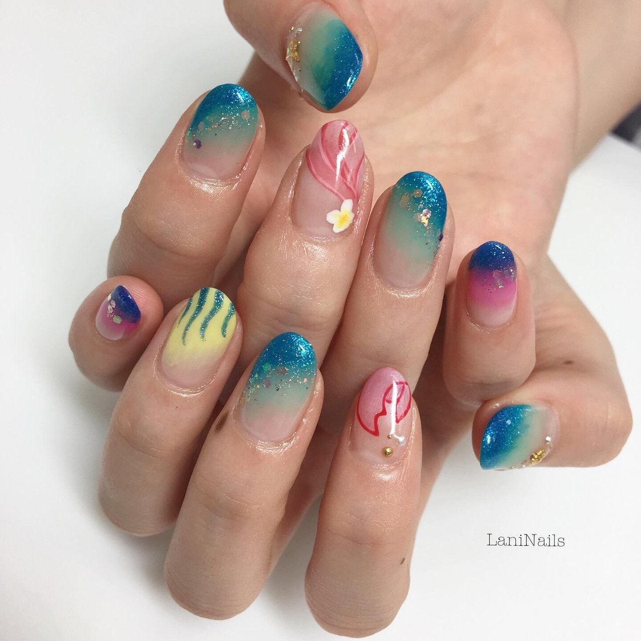 Laninailsのネイルデザイン No ネイルブック